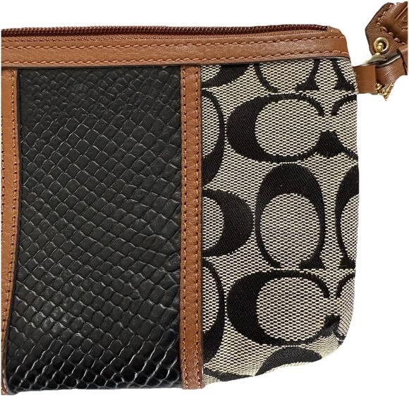 Coach CC Signature Logo Khaki/Saddle/Black Snakeskin Leather Wristlet - Picture 7 of 12